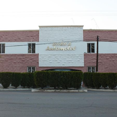 Cobo'S Auto Motel Tlaltenago Tlaltenango de Sanchez Roman Экстерьер фото