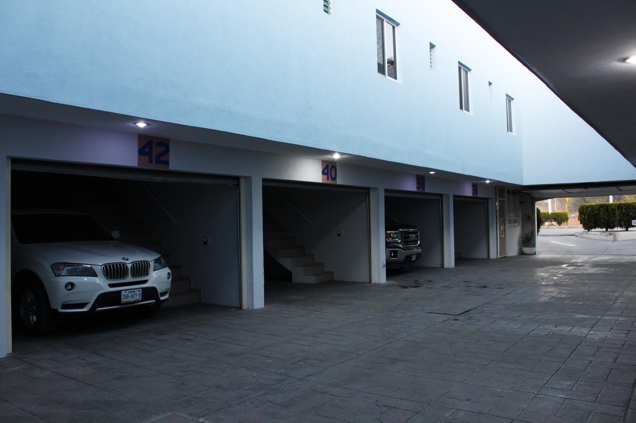 Cobo'S Auto Motel Tlaltenago Tlaltenango de Sanchez Roman Экстерьер фото