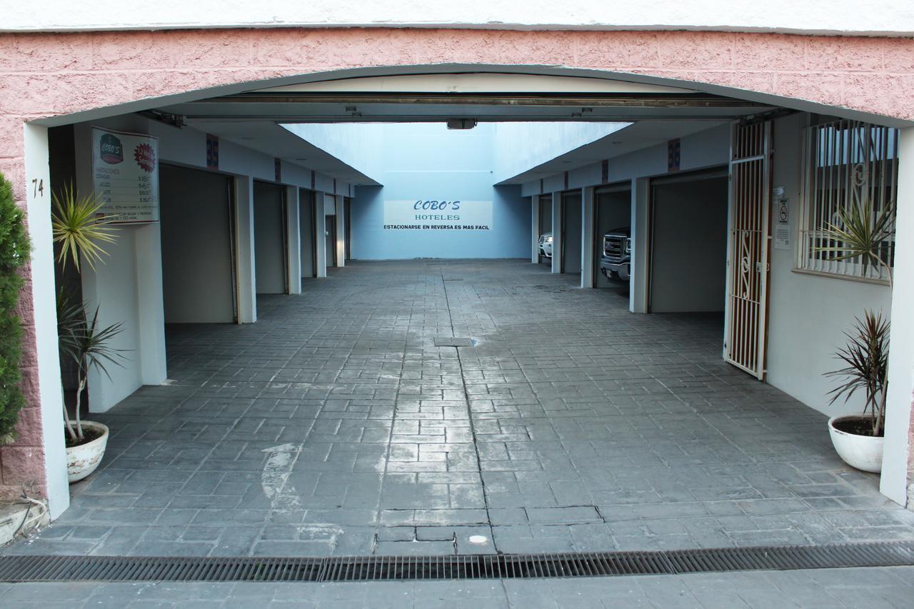 Cobo'S Auto Motel Tlaltenago Tlaltenango de Sanchez Roman Экстерьер фото
